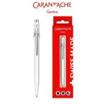 Długopis automatyczny CARAN D'ACHE 849 GIFT BOX M obudowa biała wkład niebieski 1 szt. /CD849-611/
