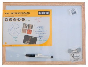 Tablica suchościeralna 40x30cm rama drewniana